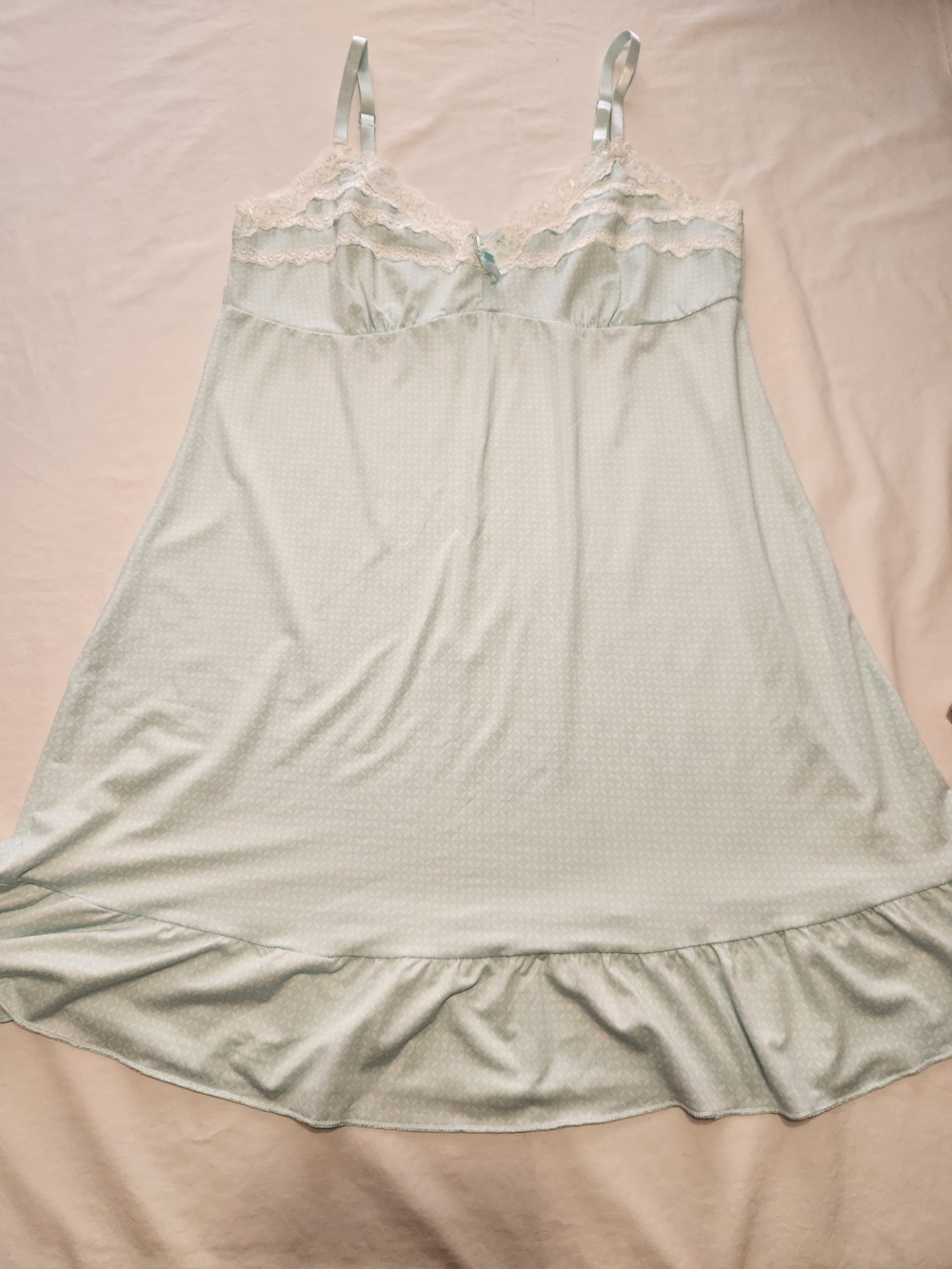 Marilyn Monroe LX Mint Green Lace Trim